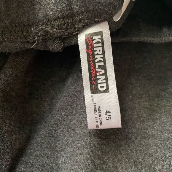 𝅺3/$15 Kirkland Toddler Leggings - Picture 2 of 3